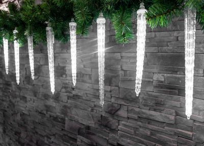 Lánc MagicHome Karácsony Icicle, 352 LED hideg fehér, 16 jégcsappal, vízesés hatással, 230 V, 50 Hz,